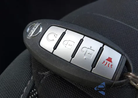 2019 Nissan Kicks Sv from USA, damaged, VIN 3N1CP5CU2KL492799